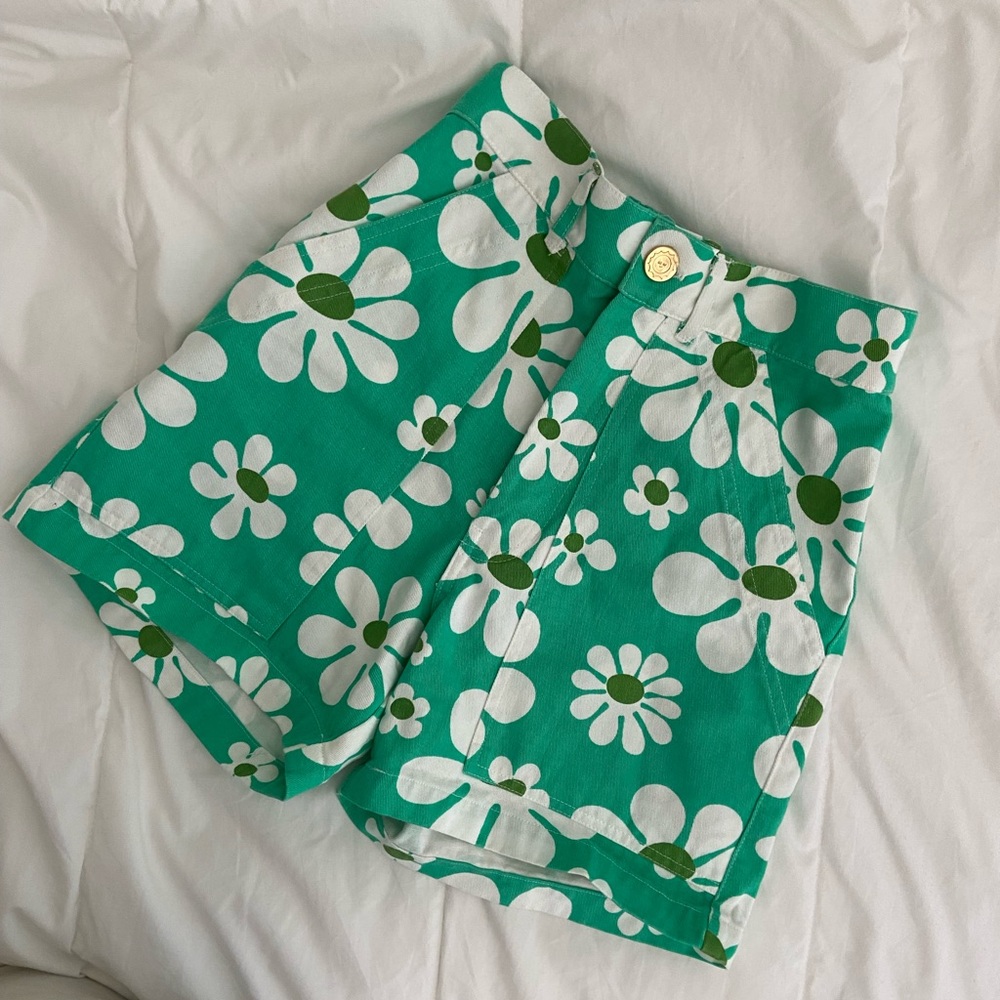 Big Bud Press lazy daisy shorts size XXS